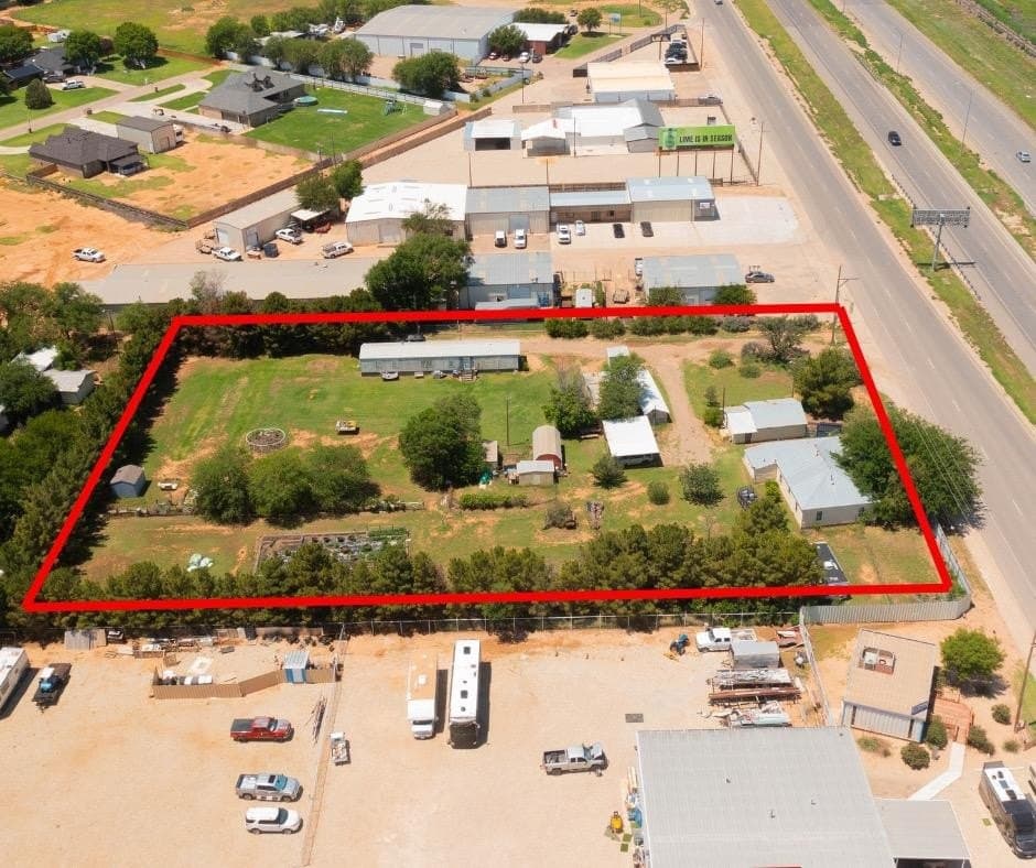 1.8 acres in Lubbock County gallery image 3