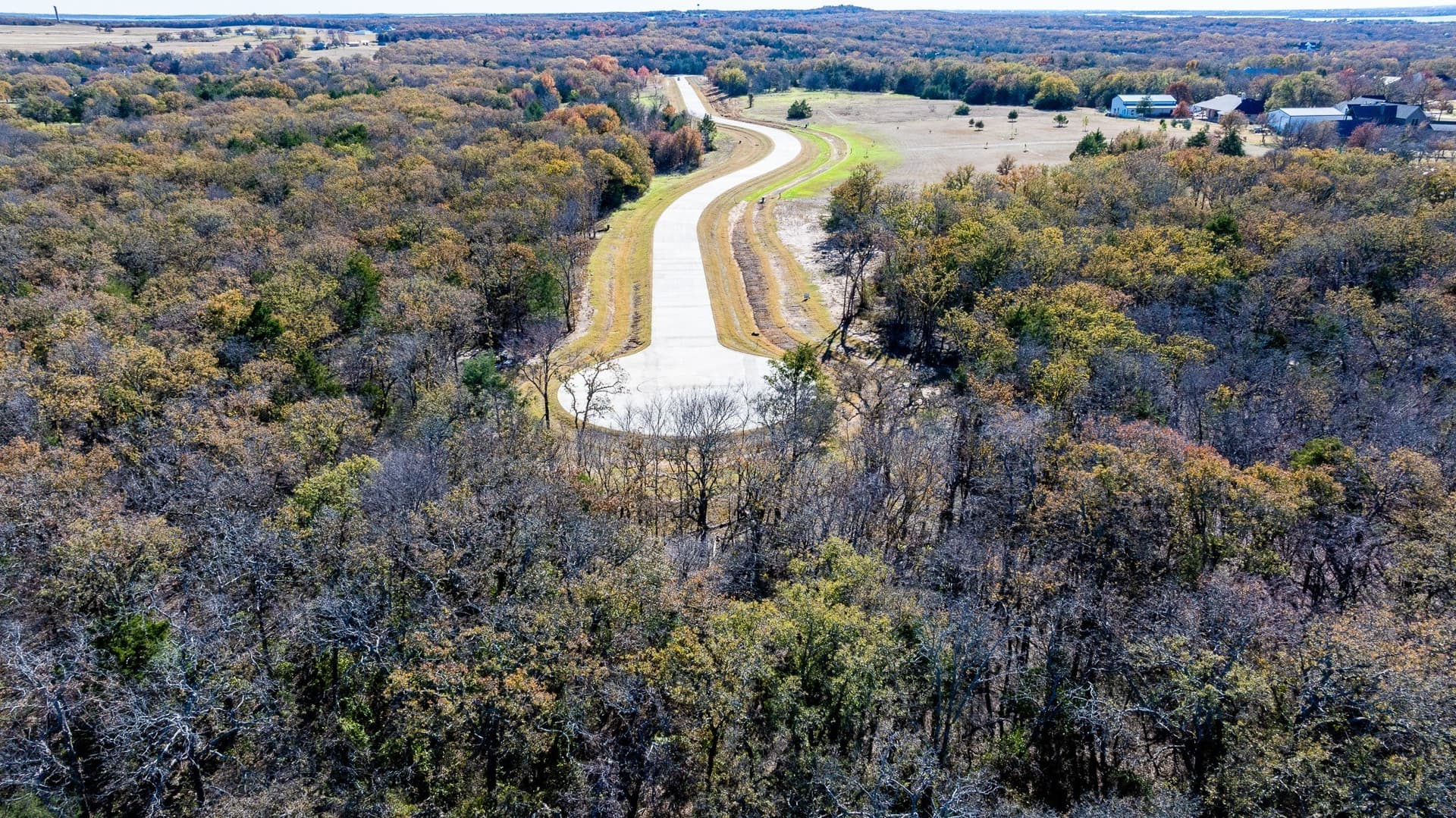 2.01 acres in Cooke County - photo 8