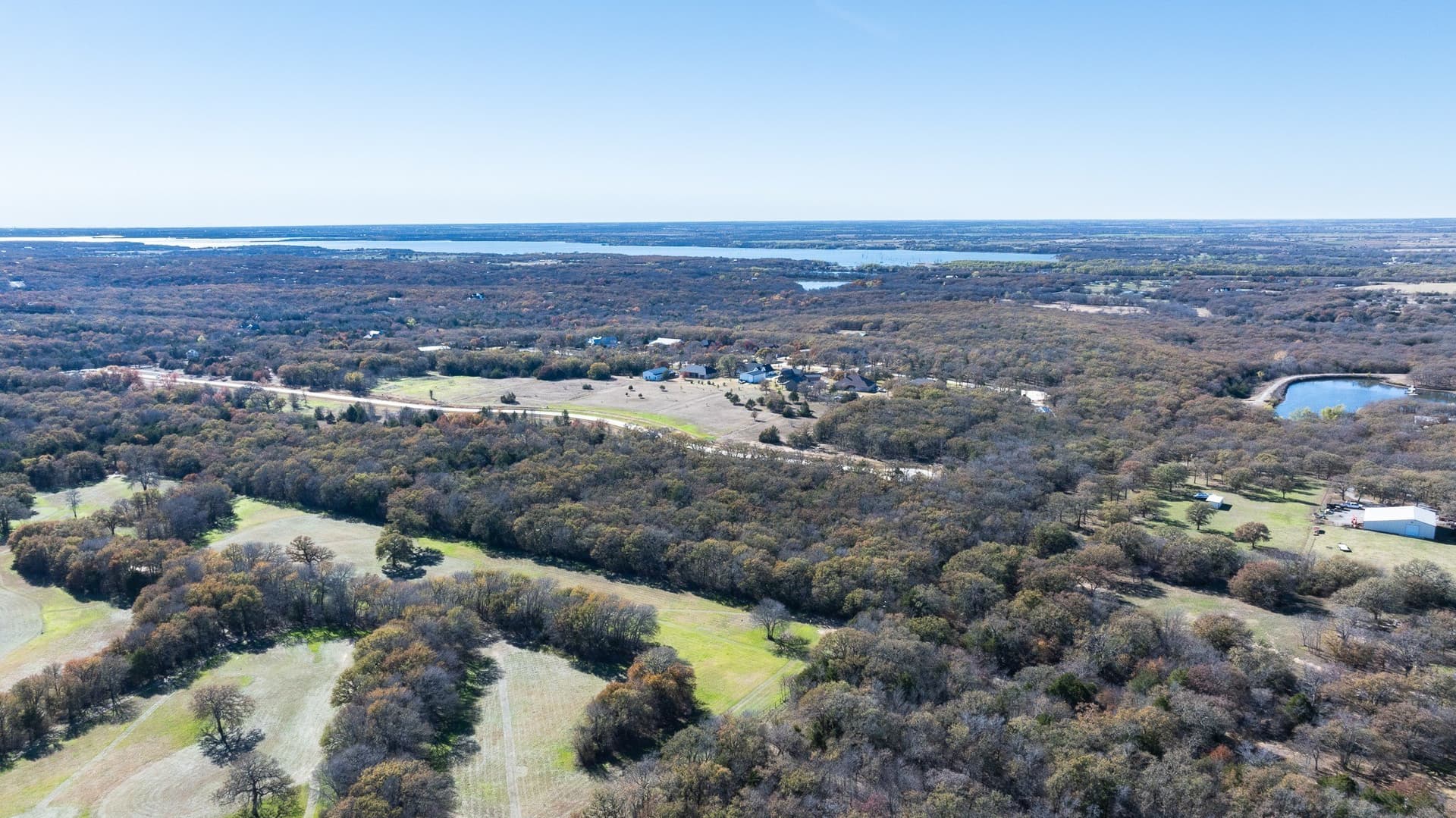 2.01 acres in Cooke County - photo 6