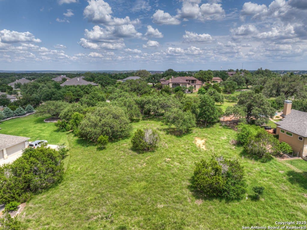 1.01 acres in Comal County gallery image 3