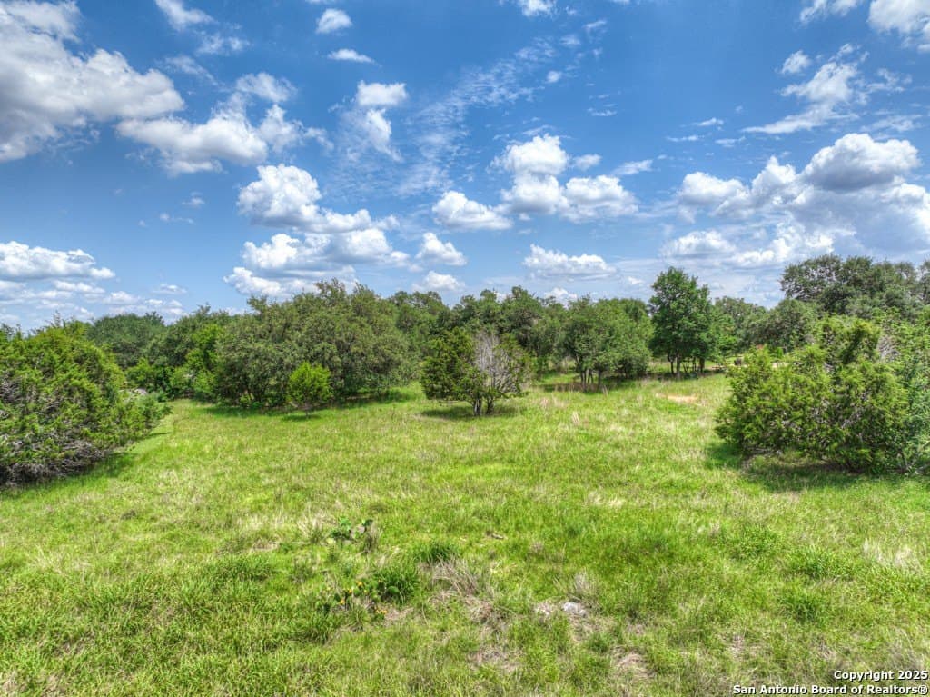 1.01 acres in Comal County