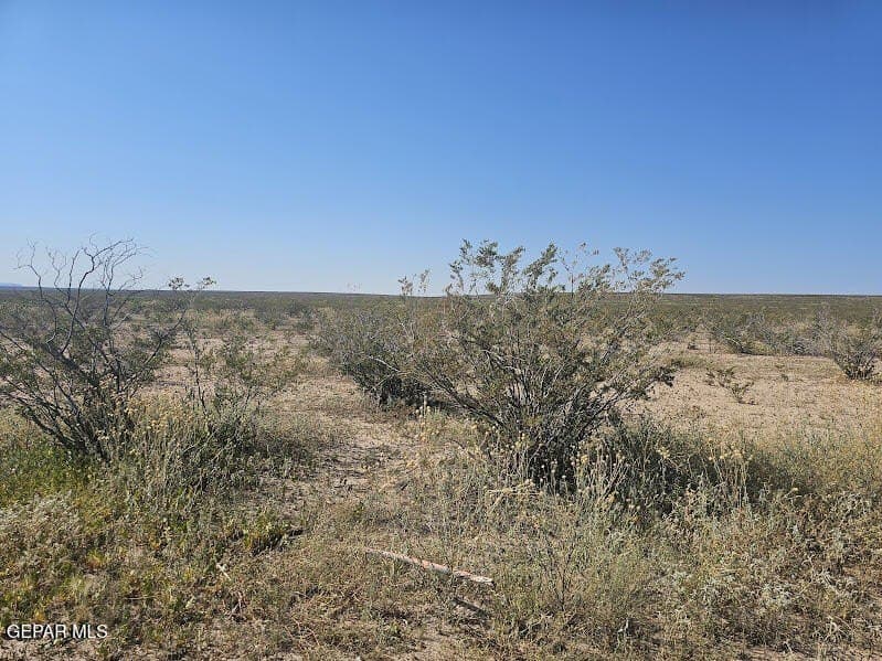20.01 acres in Hudspeth County