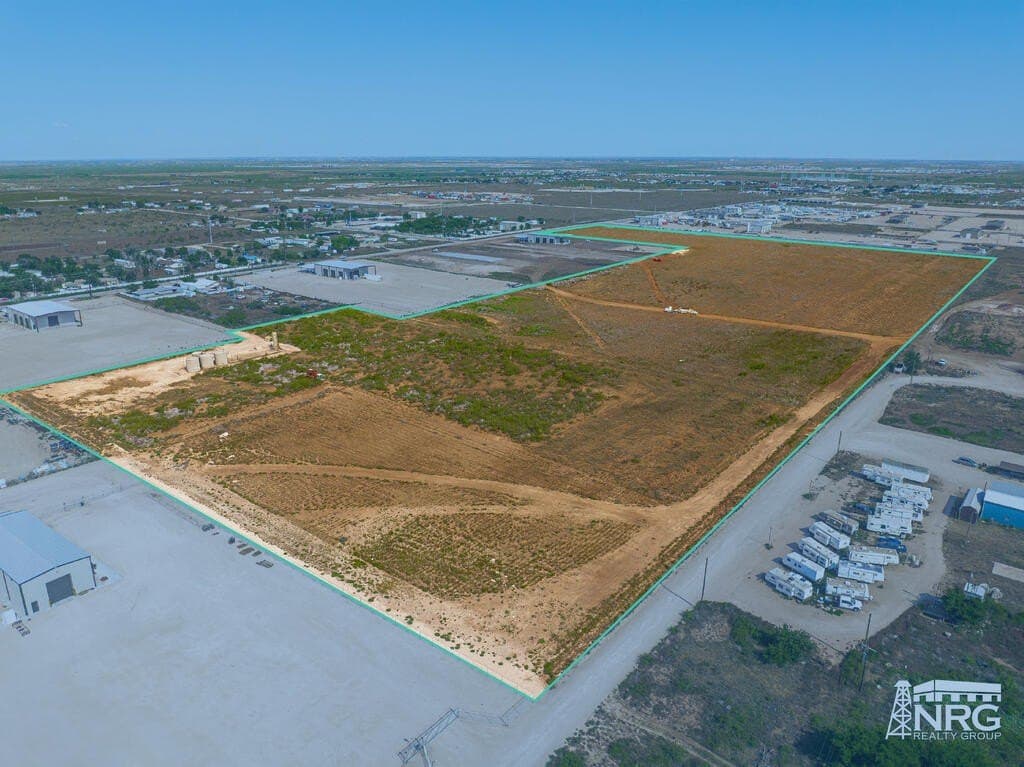 40.13 acres in Midland County - photo 3