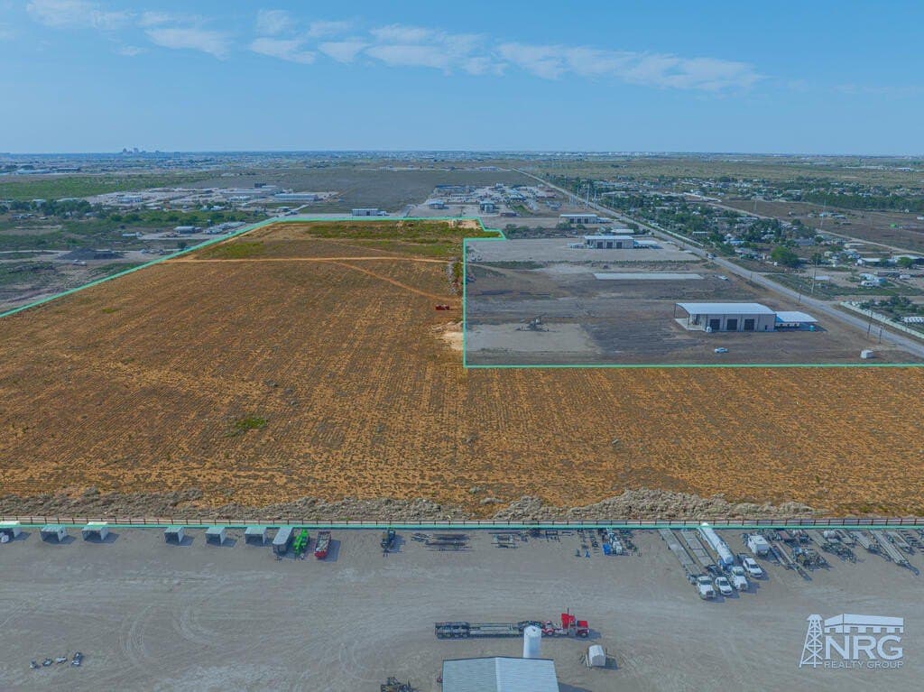 40.13 acres in Midland County - photo 2