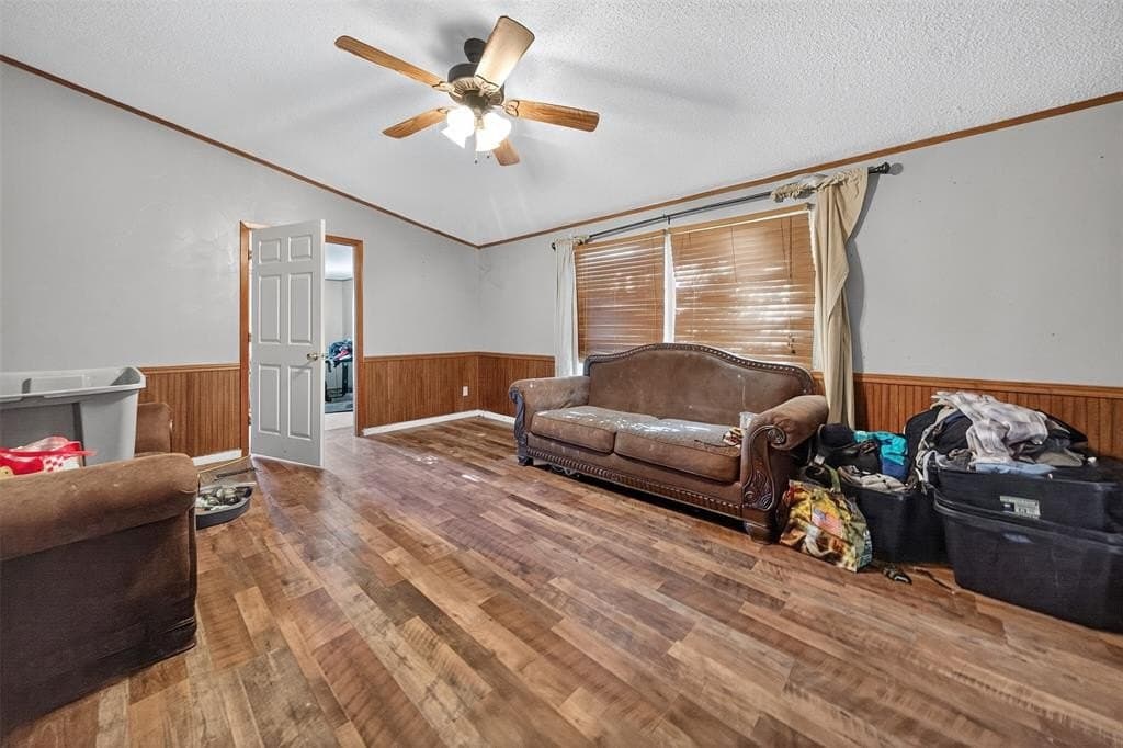 10.08 acres in Henderson County gallery image 3