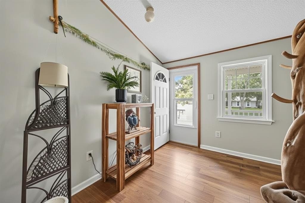 10.08 acres in Henderson County gallery image 2