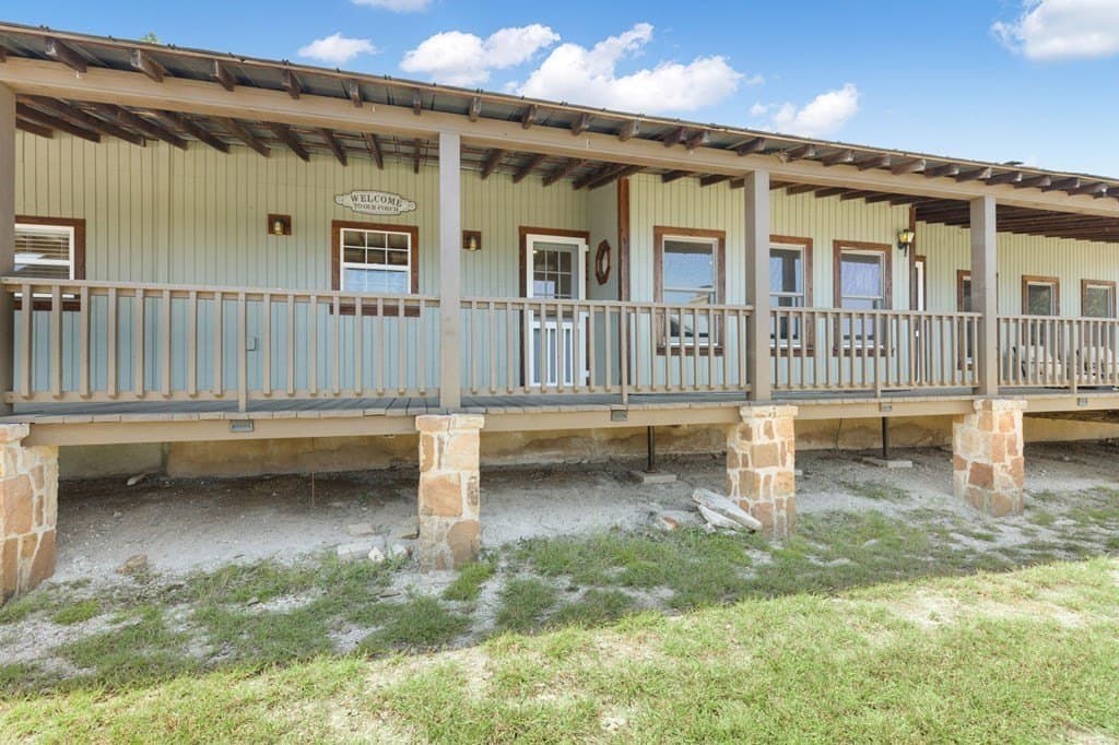 10 acres in Gillespie County - photo 34