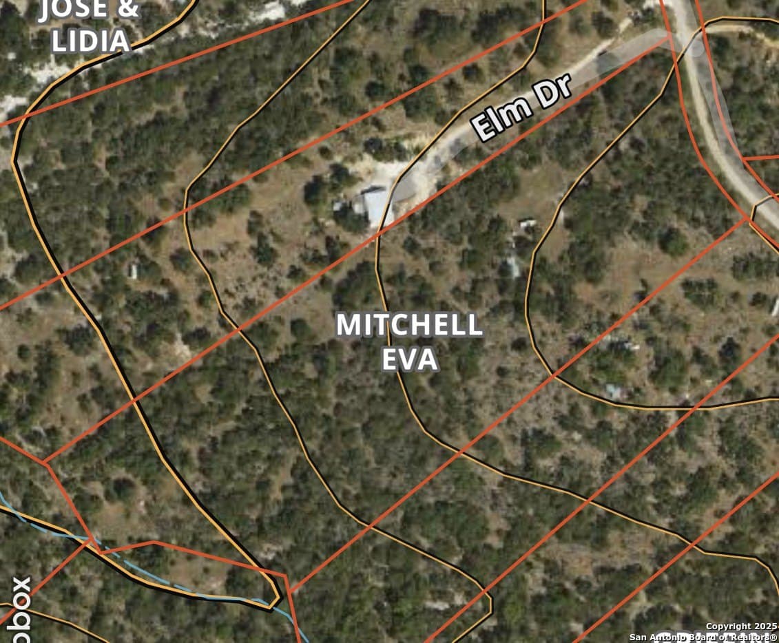 10.01 acres in Kendall County gallery image 4