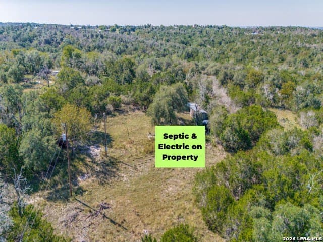 10.01 acres in Kendall County gallery image 2