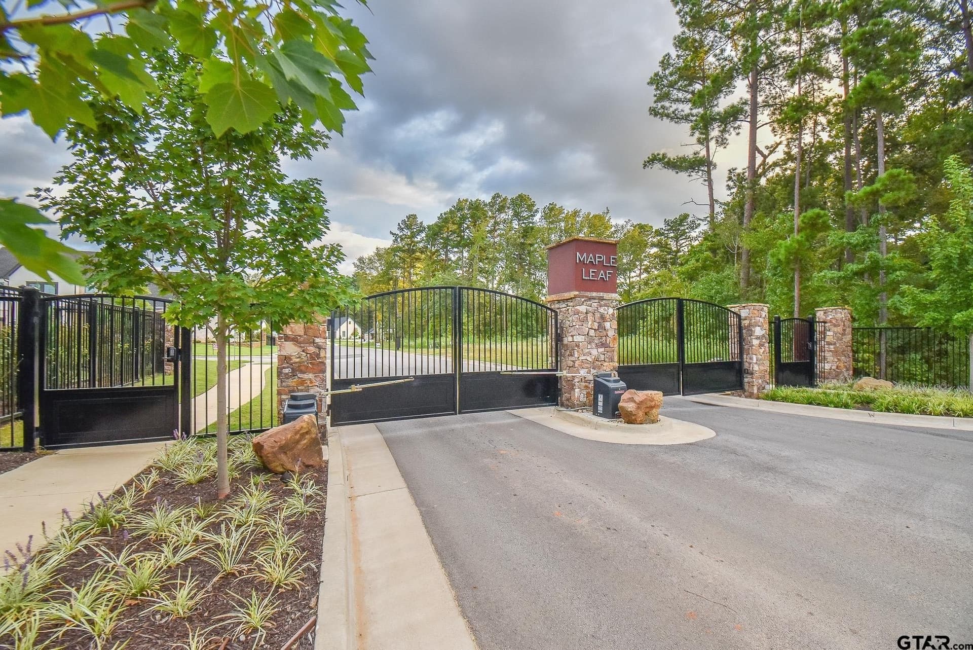 0.57 acres in Smith County gallery image 4