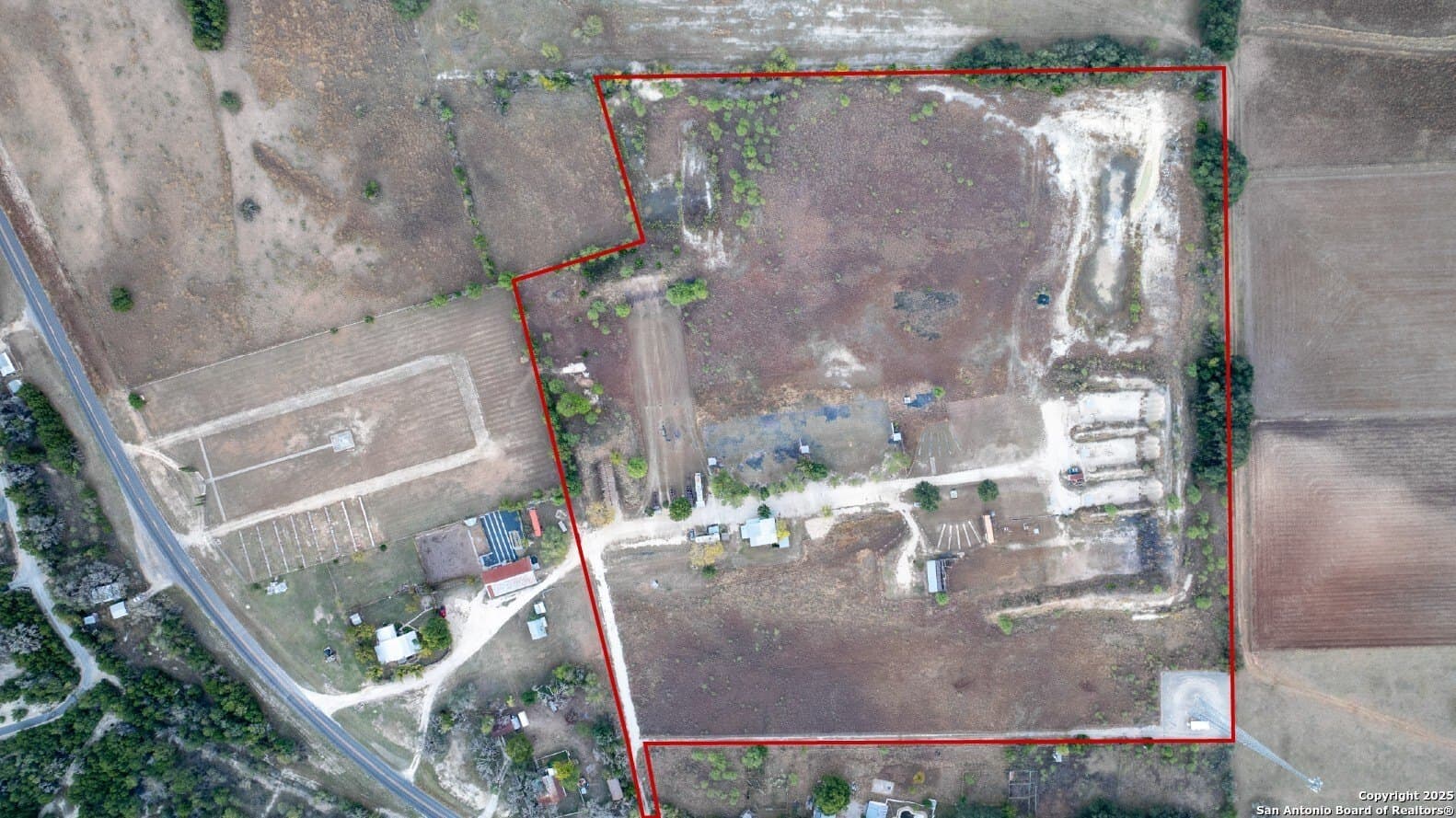 21.44 acres in Bandera County - photo 6