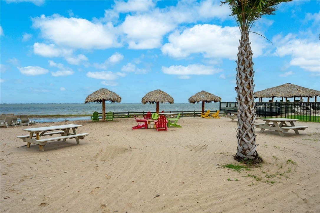 0.07 acres in Nueces County - photo 21