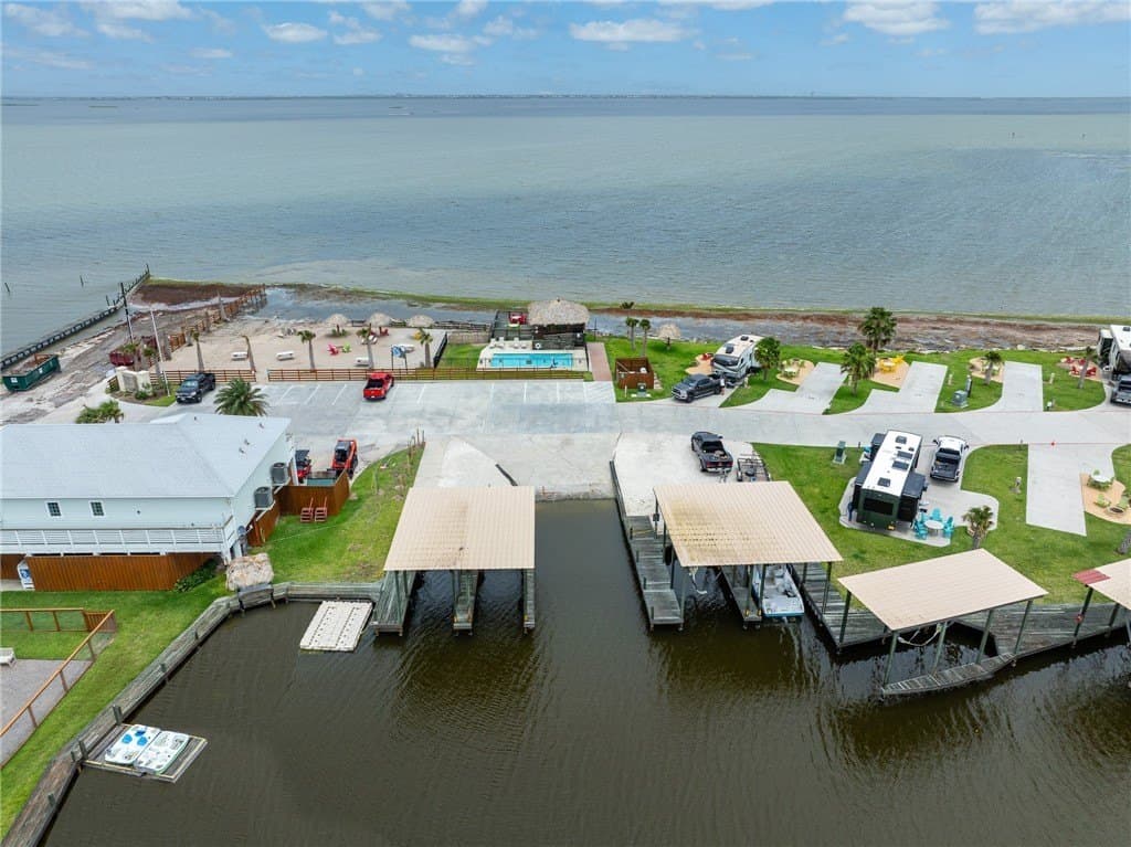 0.07 acres in Nueces County - photo 38