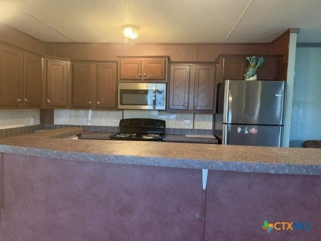 18 acres in Comal County - photo 9