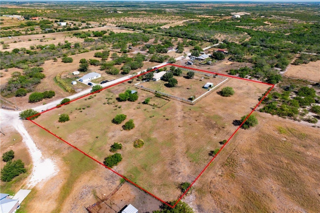 100,000 acres in Jim Wells County - photo 38