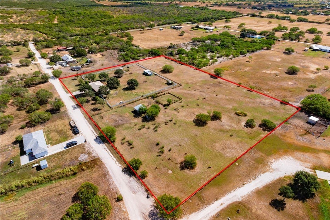 100,000 acres in Jim Wells County - photo 39