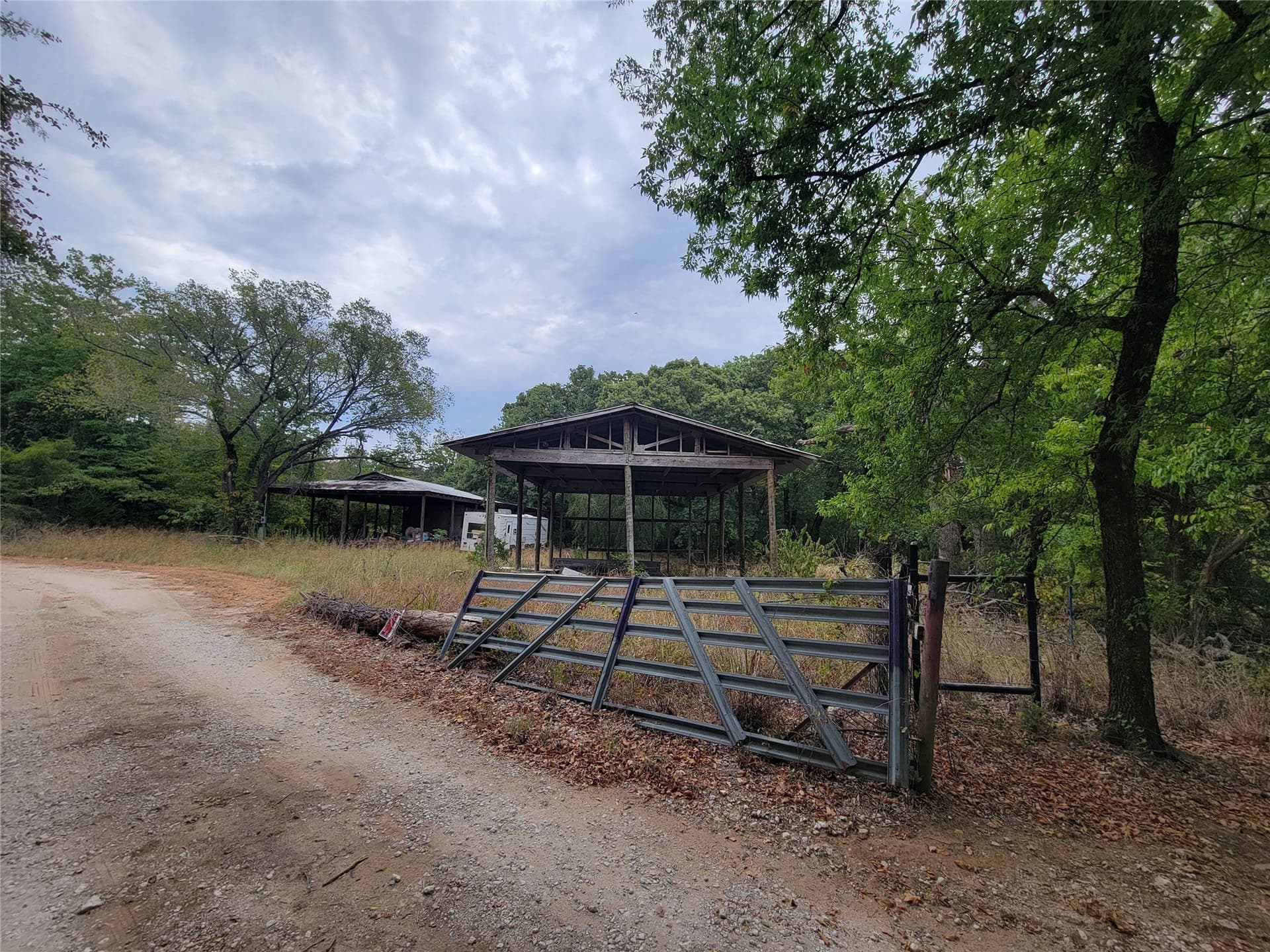10.13 acres in Hill County - photo 11