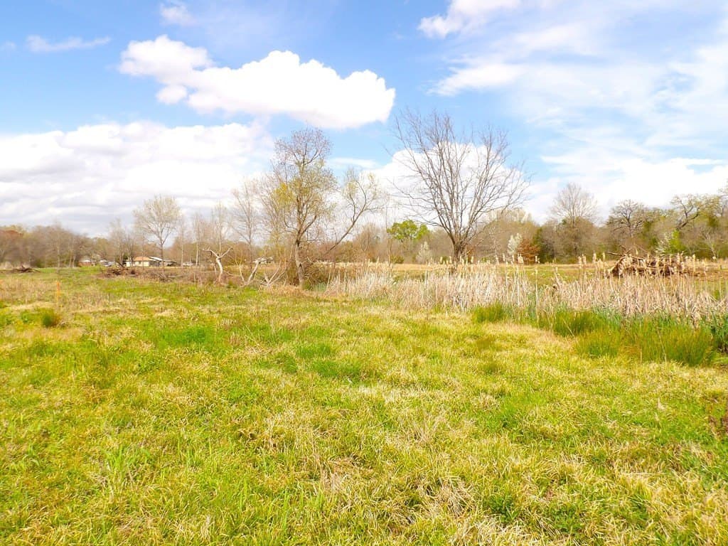 5.23 acres in Texas County - photo 10
