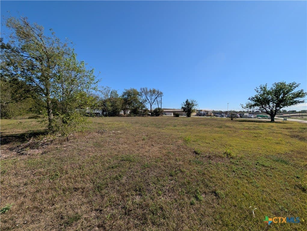 0.32 acres in Bell County - photo 4