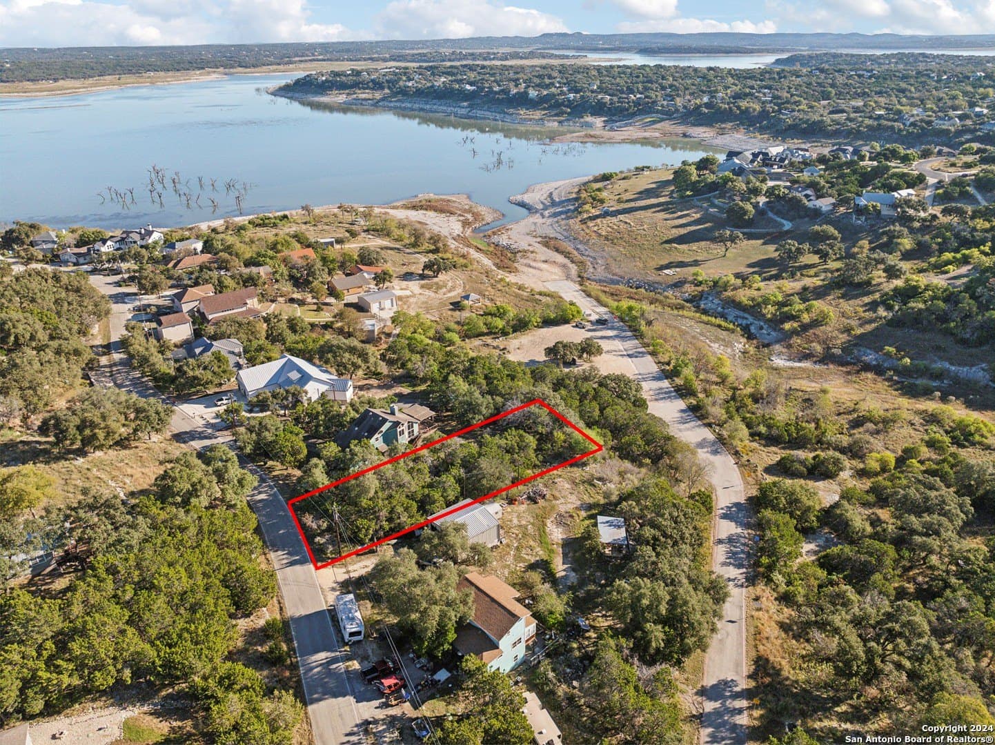 0.37 acres in Comal County - photo 9