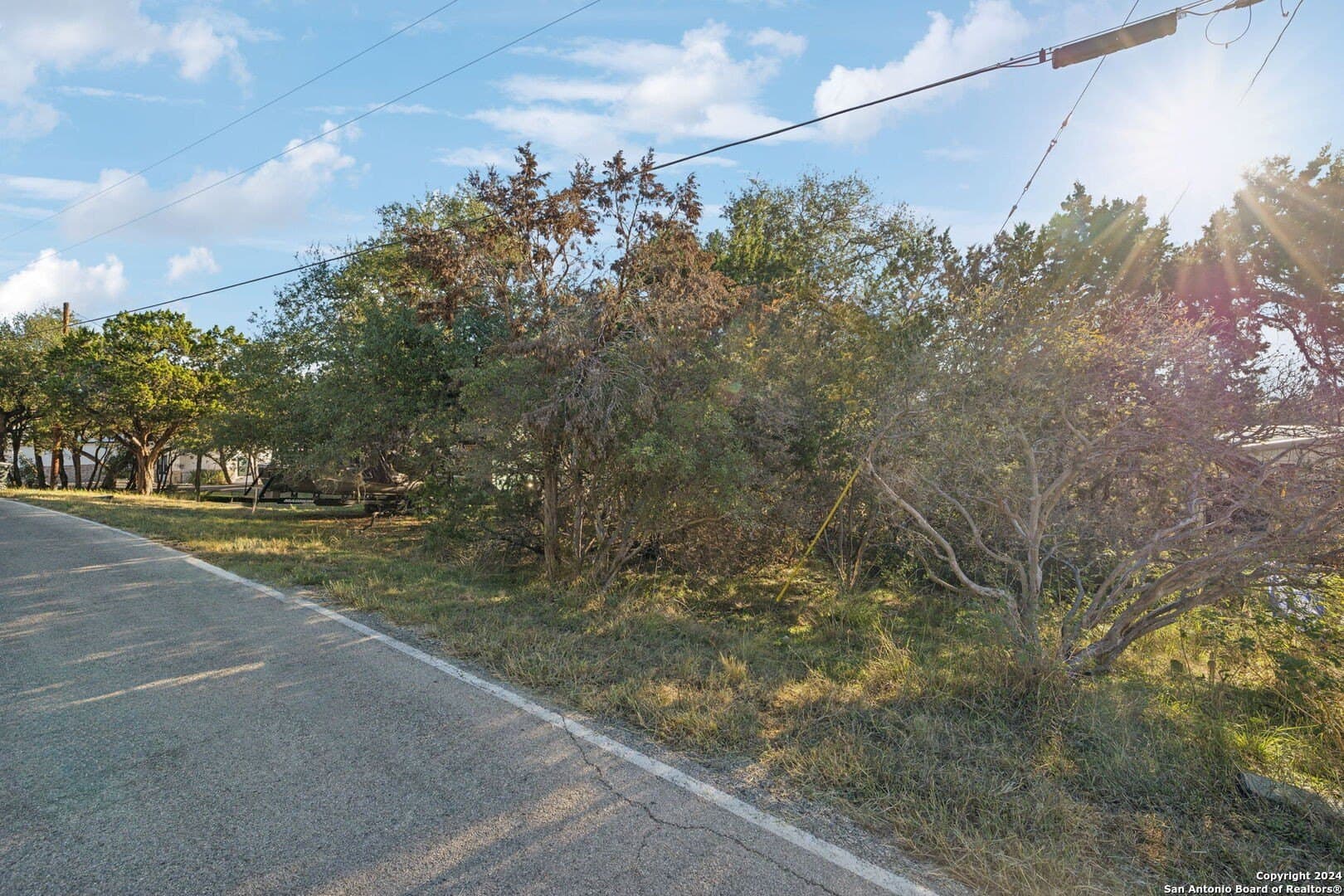 0.37 acres in Comal County - photo 31