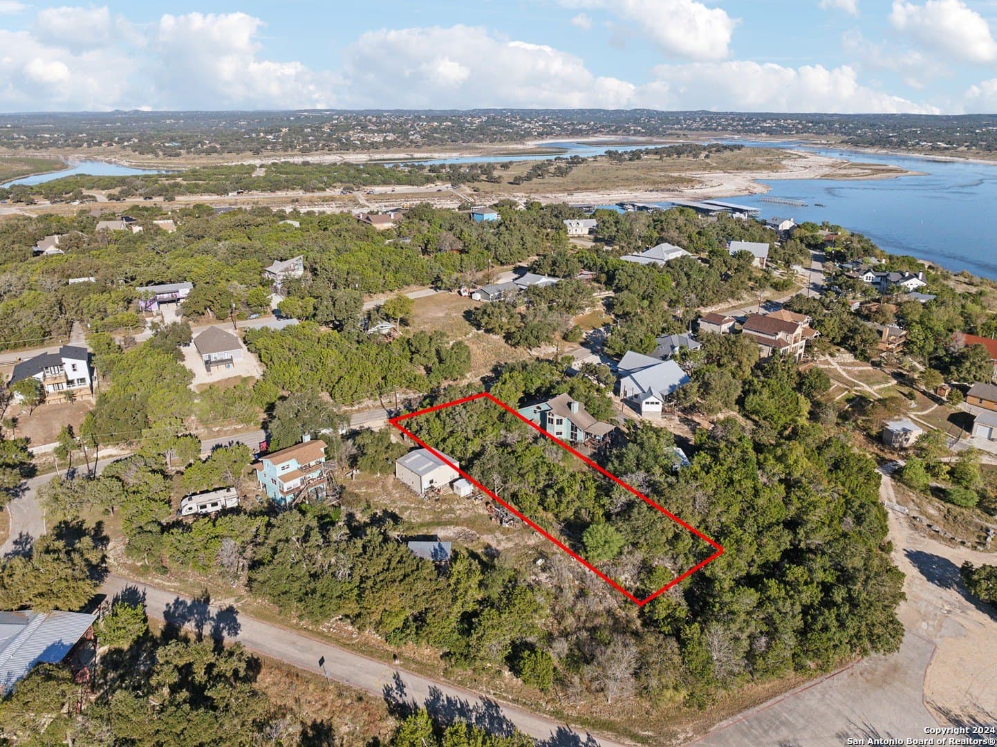 0.37 acres in Comal County - photo 5