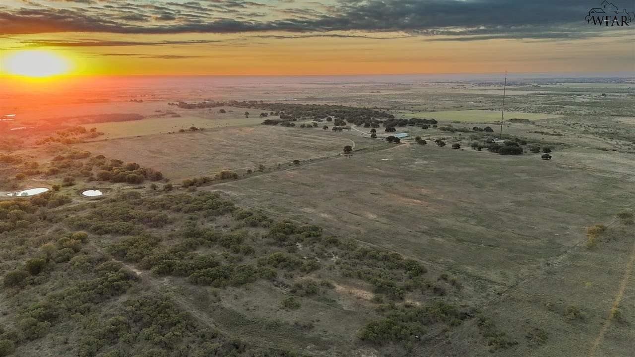 80.84 acres in Clay County