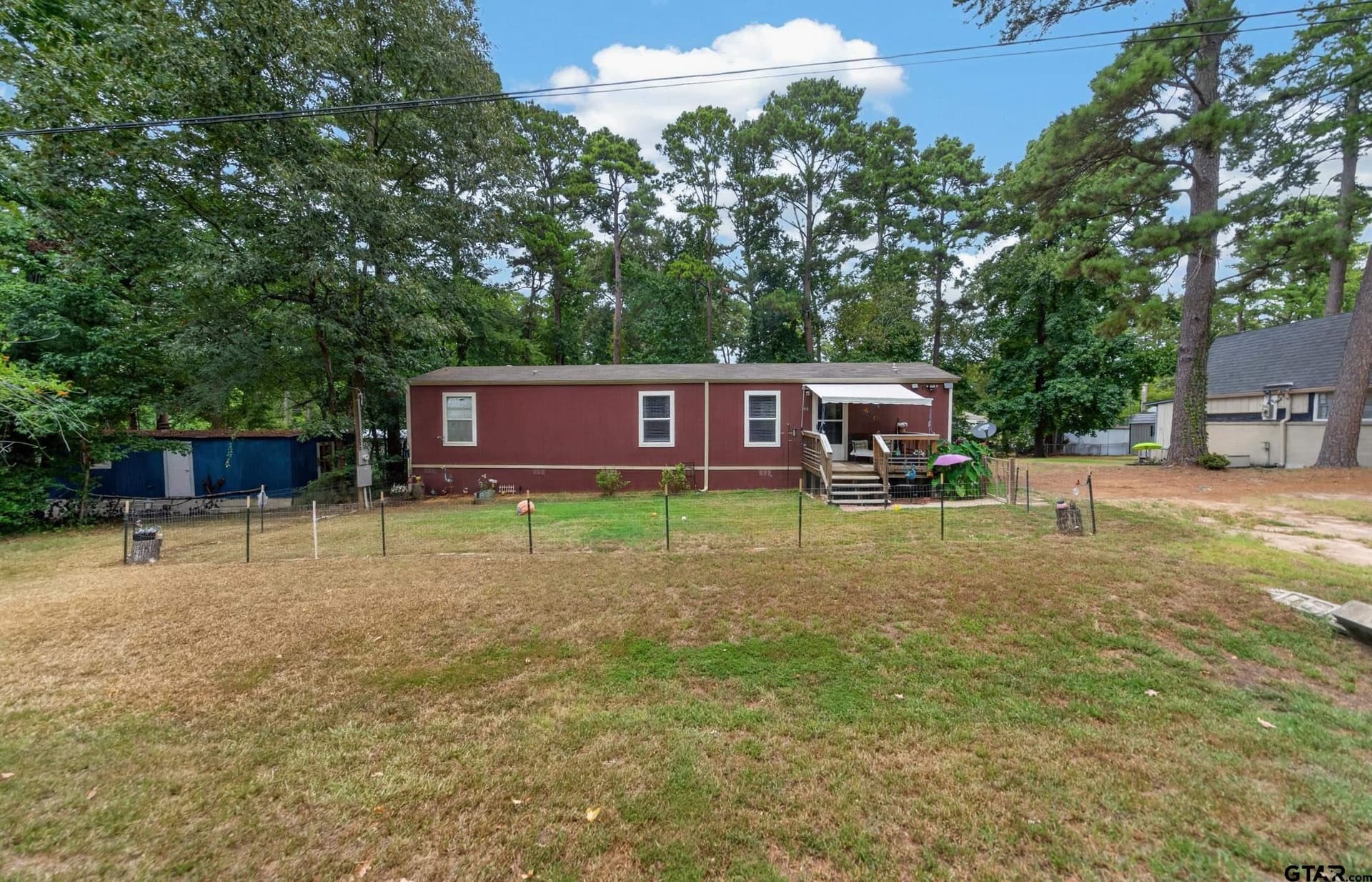 25,560 acres in Henderson County - photo 4