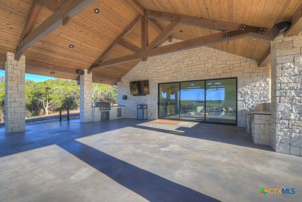 3.09 acres in Comal County - photo 33