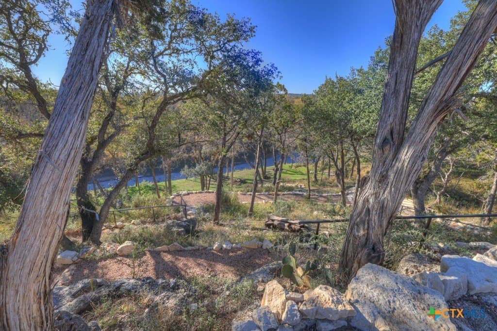 3.09 acres in Comal County - photo 37