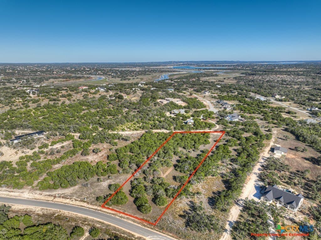 3.09 acres in Comal County - photo 9