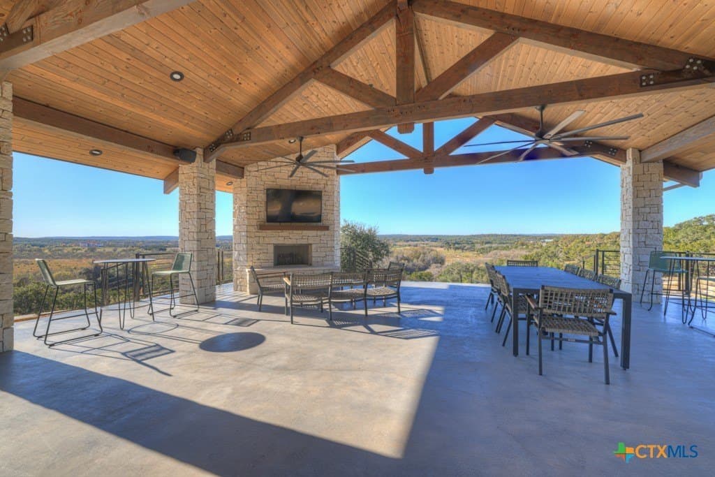 3.09 acres in Comal County - photo 30