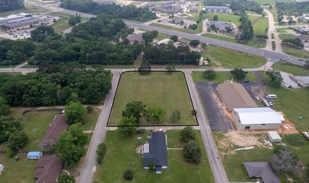1.3 acres in ANDERSON County - photo 8