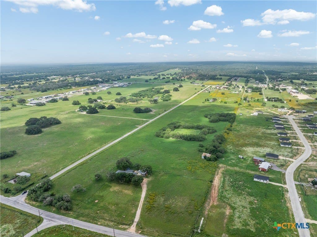 1.28 acres in Wilson County - photo 8