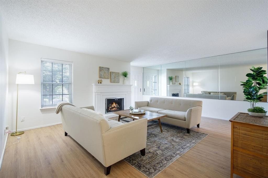 11.05 acres in Dallas County gallery image 4