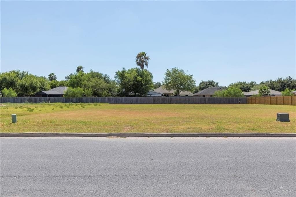 0.22 acres in Hidalgo County - photo 5
