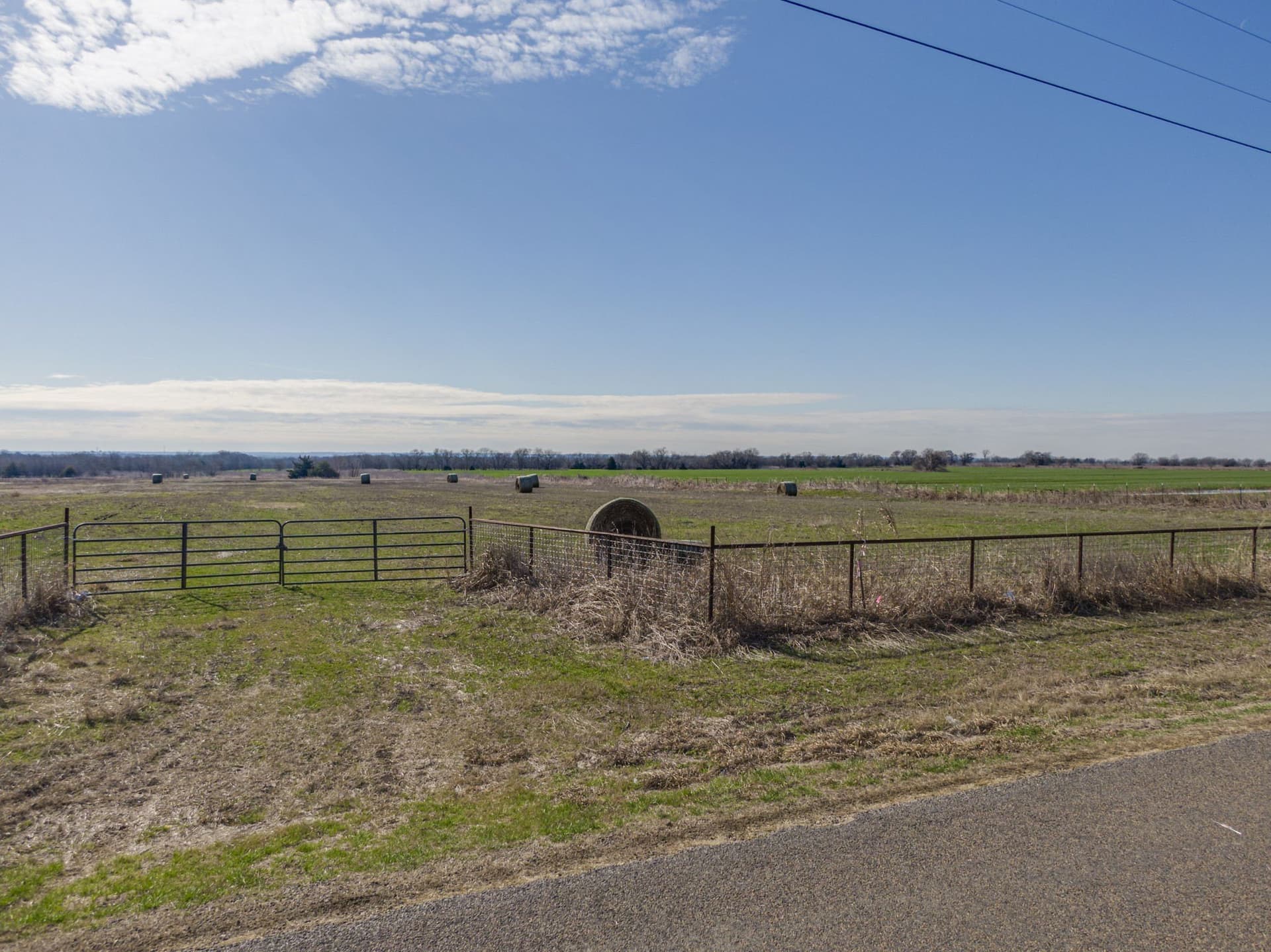 4.95 acres in Ellis County gallery image 4