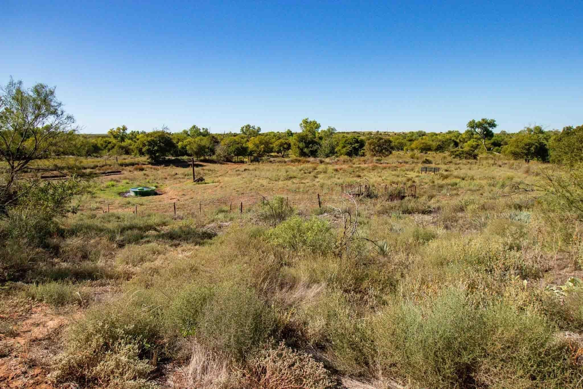 320 acres in Childress County - photo 25