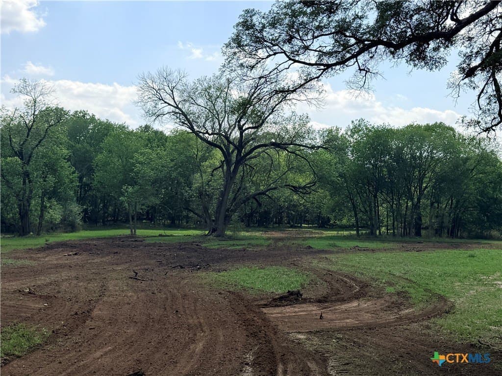 12.63 acres in Caldwell County - photo 18