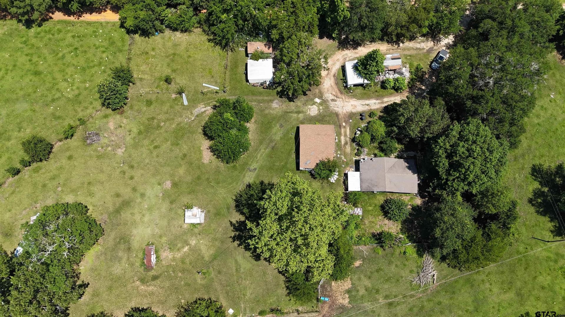 28 acres in Smith County gallery image 3