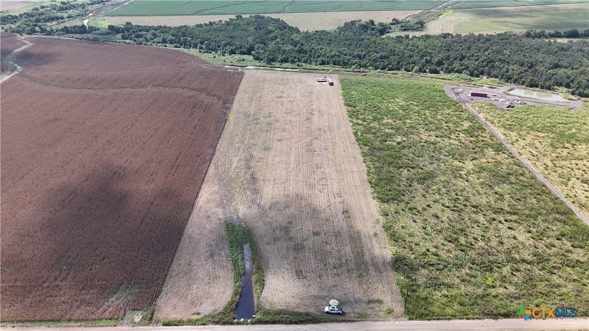 10.01 acres in Falls County - photo 15