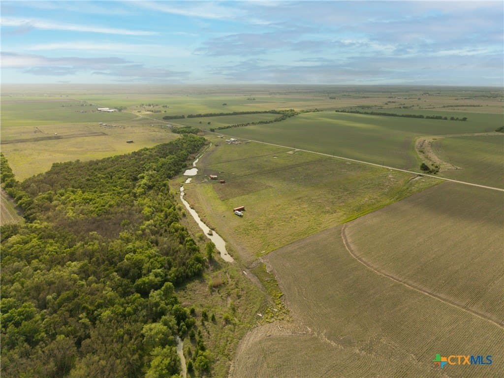 10.01 acres in Falls County - photo 18