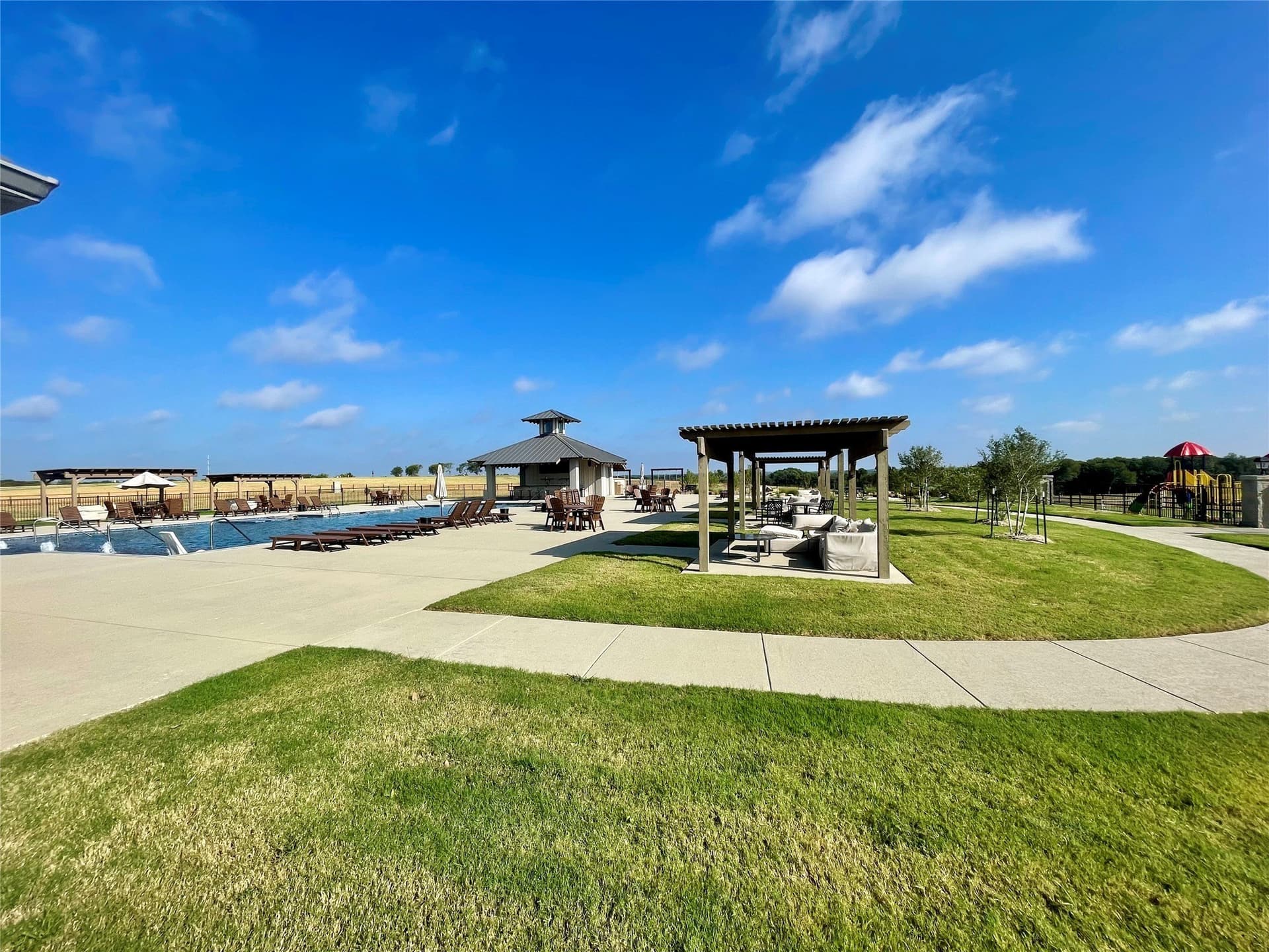 1.44 acres in Ellis County - photo 6