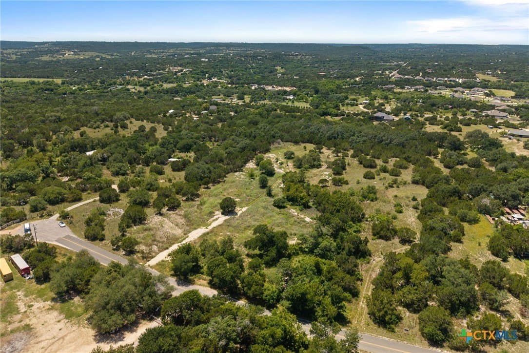 4 acres in Travis County gallery image 2