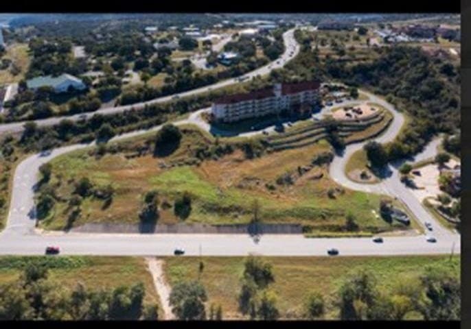 1.87 acres in Burnet County