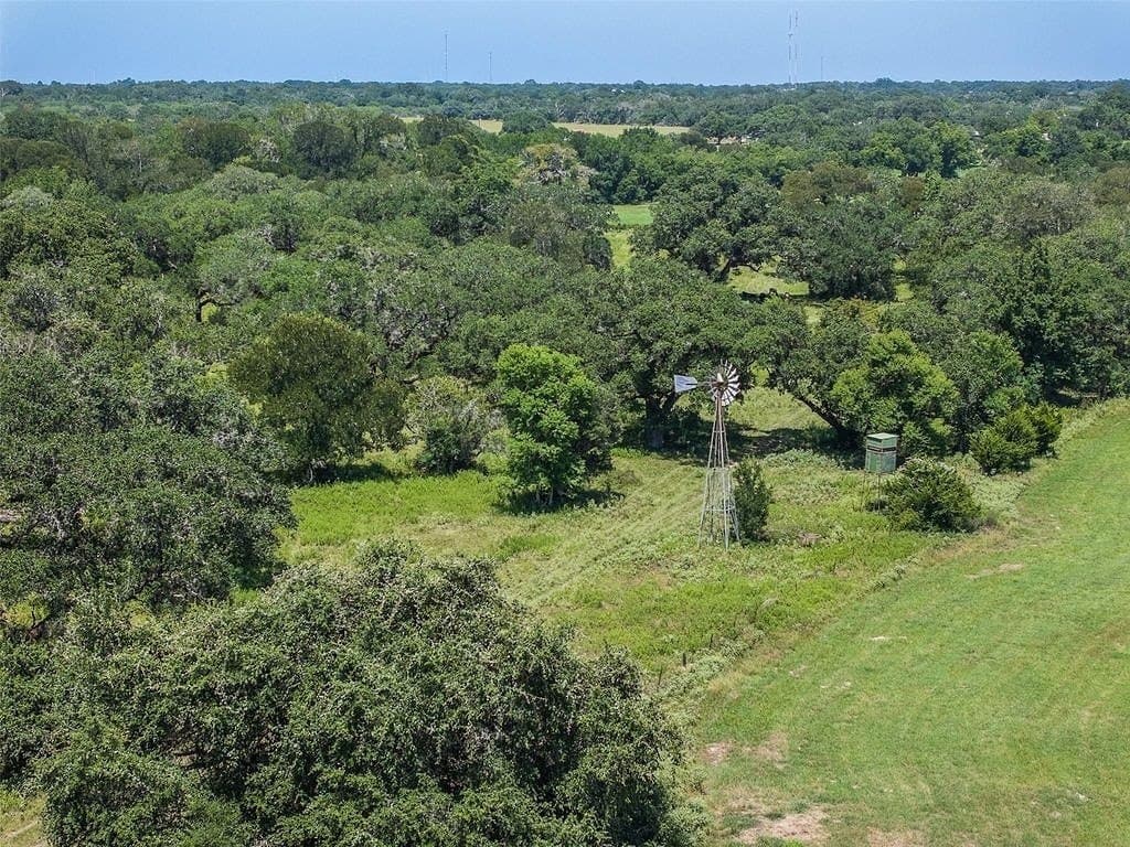 72.96 acres in Colorado County - photo 7