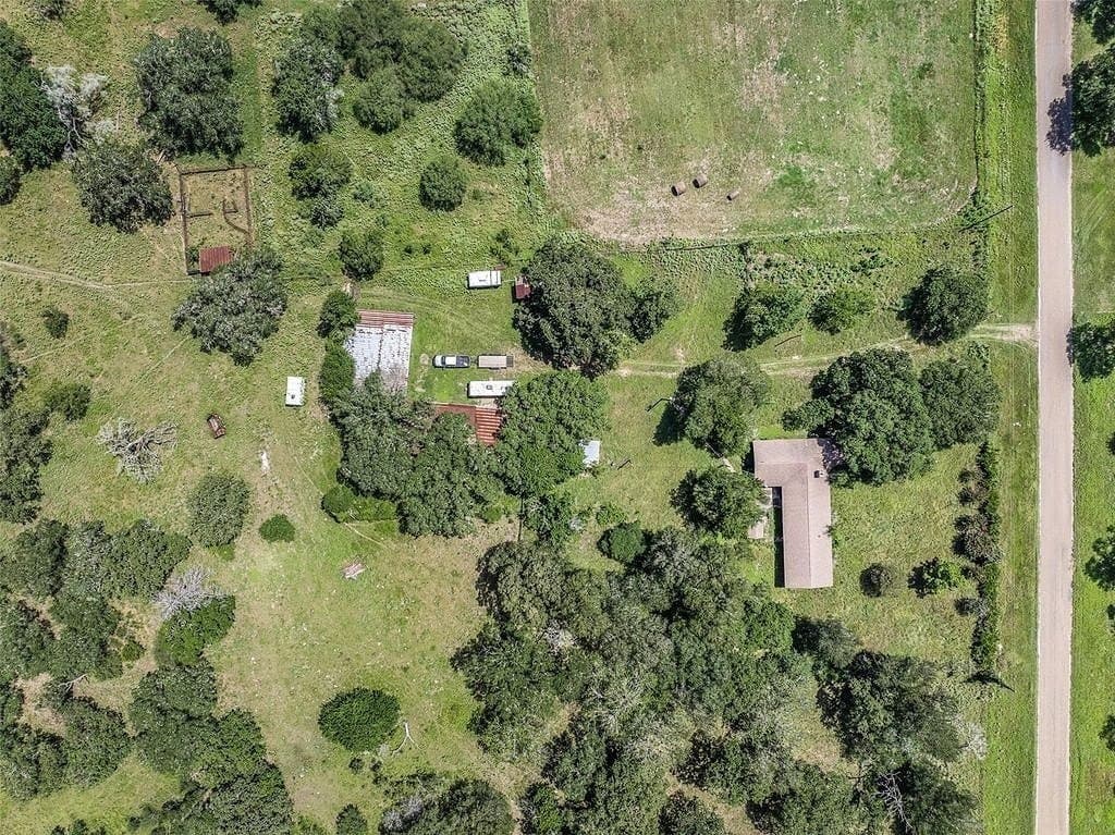 72.96 acres in Colorado County - photo 10