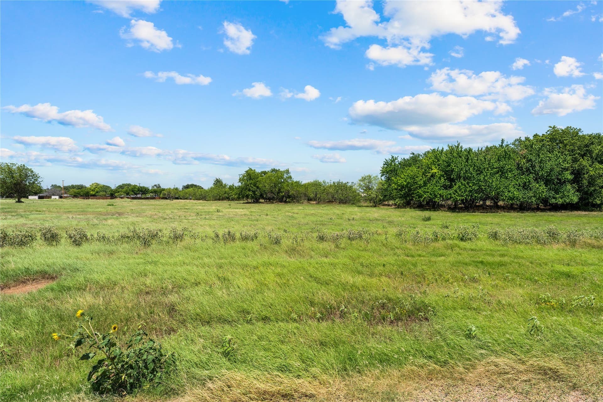1.52 acres in Hill County - photo 2