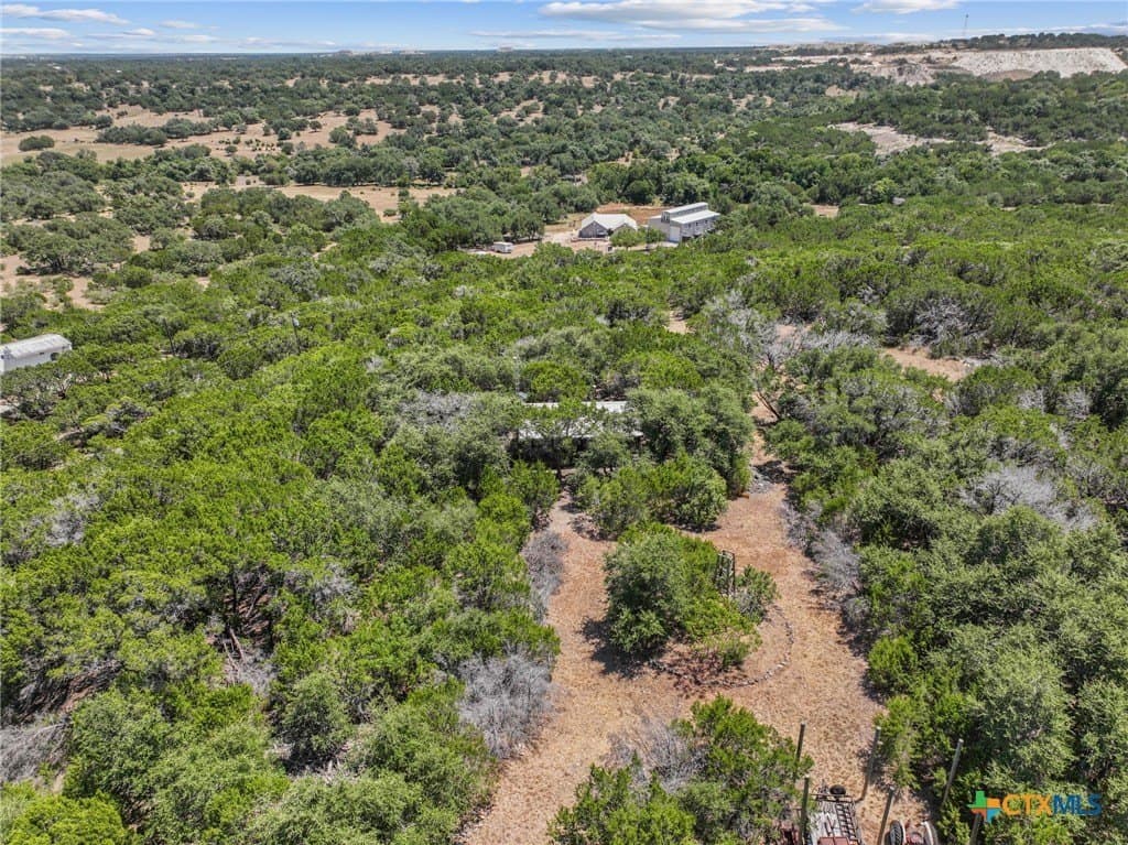 4.99 acres in Bell County - photo 4