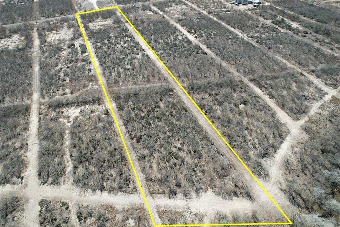 6.31 acres in Jim Wells County - photo 9